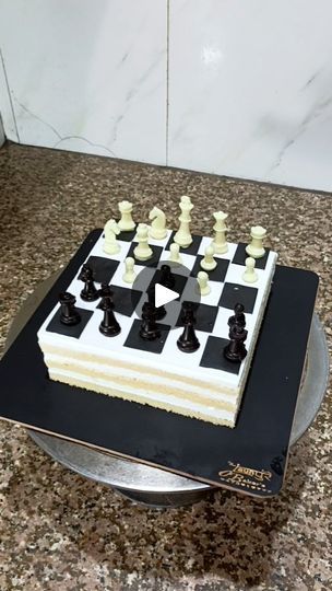 Chess Cake Design, Chess Theme Cake, Chess Cake, Udit Narayan, Simple Cake Designs, Simple Cake, Theme Cake, Cake Cake, Easy Cake