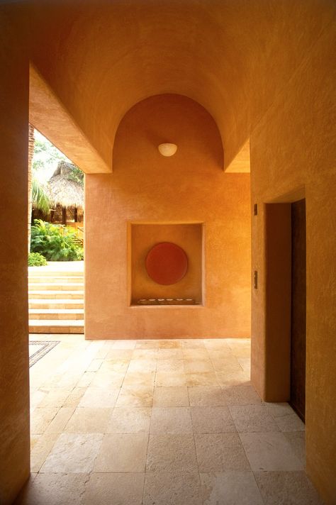 Mud Architecture Modern, Najdi Architecture, Mud Architecture, Mexican Villa, Mexican Interior Design, Mexican Architecture, Mexican Interiors, Rustic Mediterranean, Natural Architecture