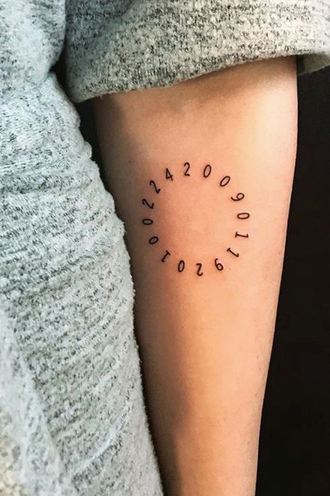 21 Number Tattoos That Honor Special Dates and Lucky Digits Coordinate Tattoos, Mad Tattoo, Dates Tattoo, Literary Tattoos Quotes, Date Tattoo Ideas, Tattoos Quote, Number Tattoo Fonts, Tattoo Ideas Minimalist, Date Tattoo