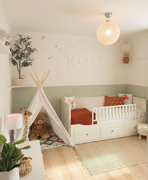 Toddler Boy Room Decor, Kids Rooms Inspo, Baby Room Neutral, Baby Room Themes, Toddler Girl Room, Baby Boy Room Decor, Kids Bedroom Inspiration, Toddler Room Decor, Nursery Room Design