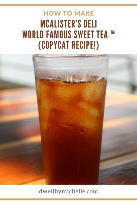 Mcalisters Deli, Iced Tea Recipes Homemade, Sweet Tea Recipes, Tea Drink Recipes, Southern Sweet Tea, Drink Recipes Nonalcoholic, Iced Tea Recipes, Copycat Restaurant Recipes, Peach Tea