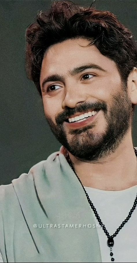 Tamer Hosny, Egyptian Men, Disney Movie Posters, Shaggy Hair, Cute Backgrounds For Phones, Disney Movie, Funny Reaction Pictures, Cute Backgrounds, Disney Movies