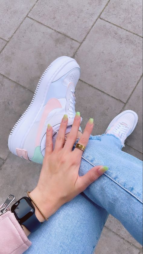 loved my outfit with the pastel tones matching my nails, shoes and jacket 🧚🏻 Sneaker Summer Outfit, Pastel Sneakers, Pastel Outfit, My Outfit, Match Me, My Nails, Bold Fashion, Summer Outfit, Adidas Sneakers