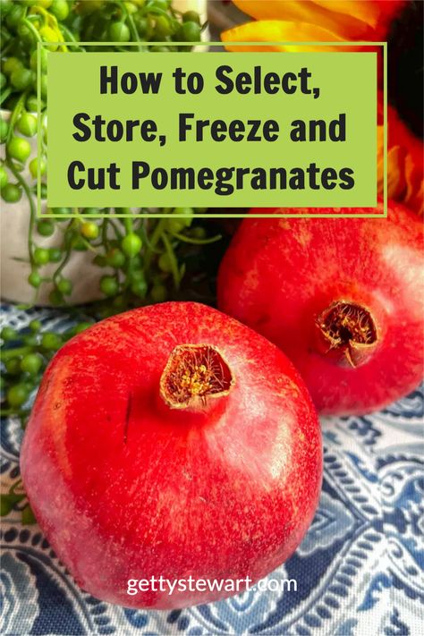 How To Store Pomegranate Seeds, Freezing Pomegranate Seeds, How To Store Pomegranate, Can You Freeze Pomegranate Seeds, Drying Pomegranate, Pomegranate Opening Hack, How To Cut A Pomegranate Easy, What To Do With Pomegranate Seeds, Pomogranette Recipes