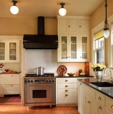 A Classic 1920s Kitchen - Design for the Arts & Crafts House | Arts & Crafts Homes Online 1920s Modern Kitchen, 1920s Style Kitchen, Classic Kitchen Flooring Ideas, 1920s Built In Cabinets, 1920 Kitchen Design, 1920 Home Remodel, 1920 House Interior Ideas, 1920s Craftsman Kitchen, 1940s Kitchen Cabinets