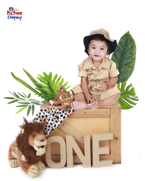 Safari Theme Photoshoot, 1year Photoshoot, Alabang Town Center, Madagascar Party, Safari Theme Birthday Party, Safari Birthday Party Decorations, Unique Birthday Cakes, Safari Theme Birthday, Zoo Party