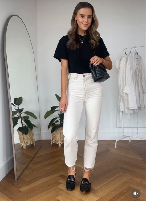 Classy Minimalist Outfits, Fall Business Casual Outfits, Summer Office Outfits, 10 Dollar, Look Office, Office Casual Outfit, Office Outfits Women, Business Casual Outfits For Work, Casual Day Outfits