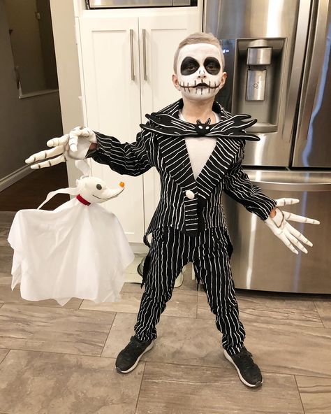 Jack Skellington Costume Diy, Jack Skellington Costume Kids, Crazy Halloween Costumes, Skellington Costume, Jack Skellington Costume, Onesie Costumes, Halloween Party Diy, Costume Diy, Halloween 2023