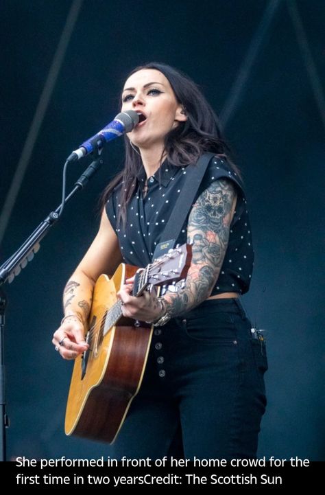 Amy Mcdonald, Amy Macdonald, Female Musicians, Iron Maiden, Singers, Good Music, Musician, Star Wars, Mac