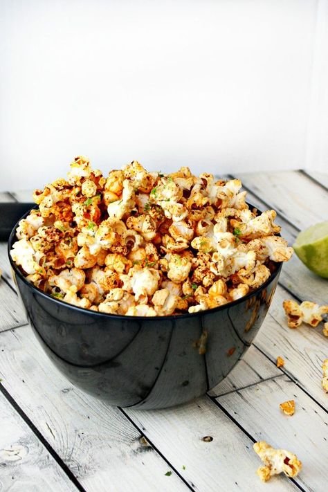 Chili and Lime Popcorn in Coconut Oil | Killing Thyme Lime Popcorn, Popcorn Recipes Chocolate, Gourmet Popcorn Recipes, Healthy Junk Food, Popcorn Recipes Easy, Spiced Popcorn, Popcorn Recipes Caramel, Sweet Popcorn, Popcorn Treats