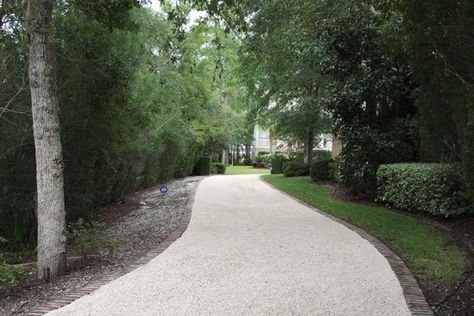 Bahama Limestone Driveway Limestone Driveway, Driveway Entrance Landscaping, Crushed Limestone, Gravel Pathway, Crushed Granite, Driveway Installation, Limestone Rock, Metal Edging, Gravel Driveway