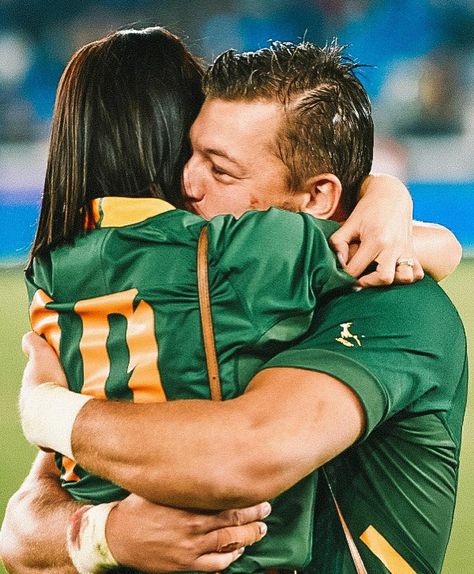 Rugby Couple, Rugby Wag, Rugby Photography, Springbok Rugby, Suid Afrika, Friends Moments, Field Hockey, Rugby, Romance