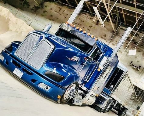 Best Trucks, Kenworth T660, Easy App, Freightliner Trucks, Logging Equipment, Custom Big Rigs, Truck Paint, Show Trucks, Kenworth Trucks