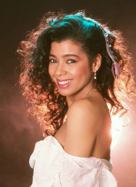 Irene Cara, Idda Van Munster, Black Celebrities, Women In Music, Female Singers, Black Is Beautiful, Beautiful People, Hair Wrap, Actresses