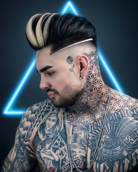 Unique Hair Cuts, Back Of Neck Tattoo Men, Disney Sleeve Tattoos, Back Of Neck Tattoo, Mens Hair Colour, Short Hair Undercut, Hair Color Shades, Knee Tattoo, Corte De Cabelo Masculino