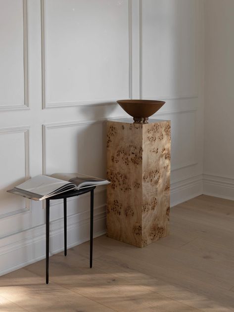 This versatile pedestal is an ultimate minimalistic design piece which serves as bedside table, display or a stand. Plinth is designed to be decorative and practical at the same time. It's a cosy and comforting addition to your interior. Each side is veneered with a single sheet of natural burlwood, so that the surface is „seamless". (You can find different variants on my other listings) Finished with high quality satin varnish. I add furniture felt pads for your floor and the plinth protection. Pedestal Decor Ideas, Furniture Felt Pads, Display Pedestal, Entryway Mirror, Artistic Home, Display Furniture, Marble Side Tables, Apartment Style, Table Display