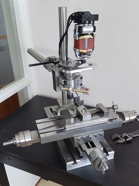 Diy Milling Machine, Small Milling Machine, Milling Machine Projects, Small Cnc Machine, Milling Machine For Sale, Metal Lathe Tools, Diy Lathe, Solar Energy For Home, Desktop Cnc