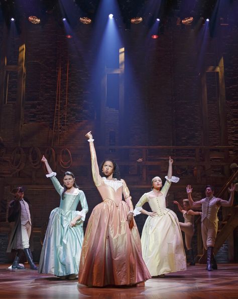 Hamilton Pictures, Renée Elise Goldsberry, Cast Of Hamilton, Eliza Schuyler, Hamilton Wallpaper, Maxon Schreave, Schuyler Sisters, Hamilton Broadway, Hamilton Musical