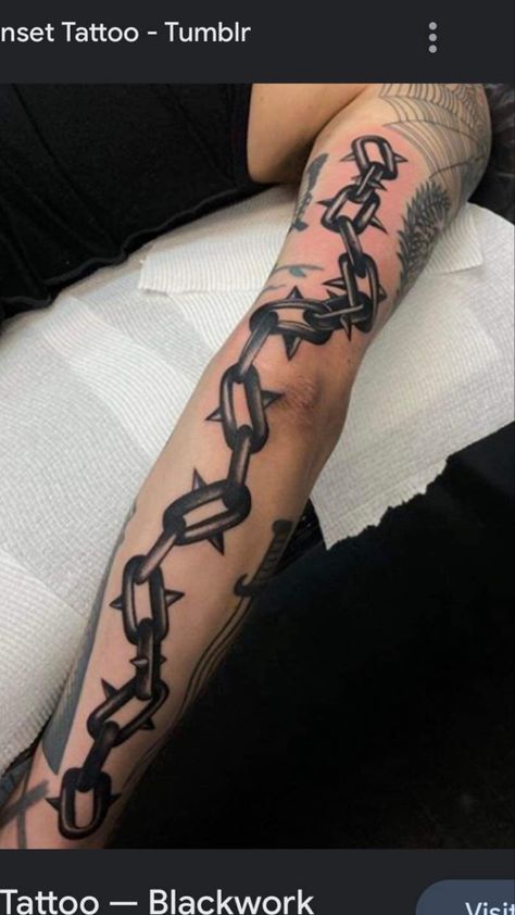 Blackwork Chain Tattoo, Chain Arm Tattoo, Cadenas Tattoo, Chain Tattoo Men, Traditional Chain Tattoo, Chain Mace, Chain Tattoo Design, Arm Tattoo Men Forearm, Tattoo Men Forearm