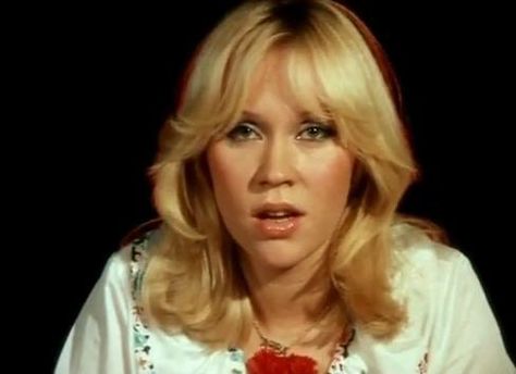 Agnetha abba hair Abba Videos, Take A Chance On Me, Frida Abba, Take A Chance, 70s Music, Dancing Queen, My Favorite Music, Debut Album, Music Publishing