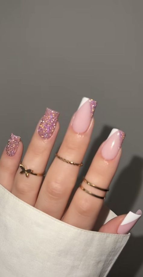 Nails French Tips Square, Square Rounded Nails, Summer Nails Wedding, French Tips Square, Holiday Nails Simple, Colorful Nails Summer, Aesthetic Short Nails, Summer Nails Colorful, Feminine Nails