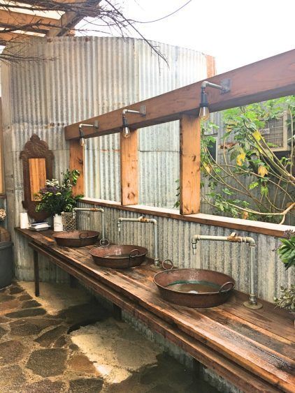 Outdoor Restroom, Outdoor Bathroom Design, Outdoor Toilet, Outdoor Bathroom, Public Bathrooms, Outdoor Bath, Outdoor Bathrooms, Outdoor Restaurant, Rustic Outdoor