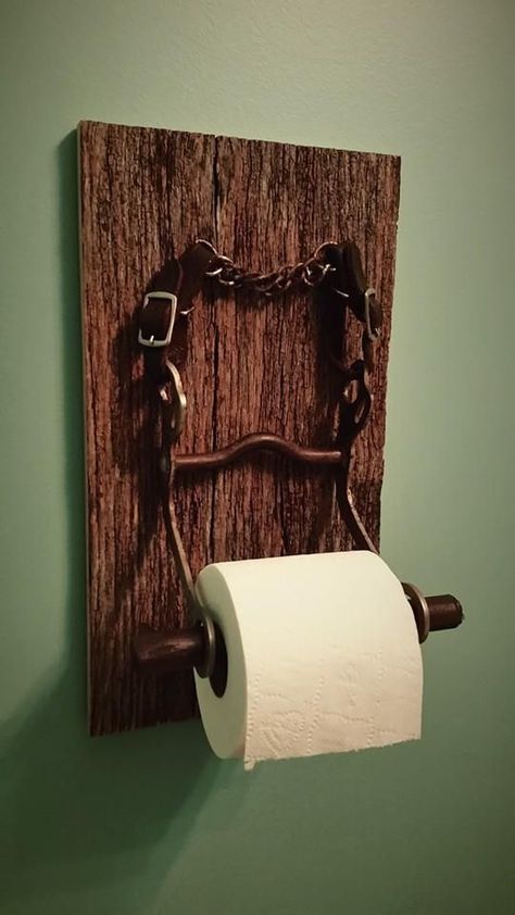 So what do you get your daughter that wants a horse? A custom toilet paper holder for "her" bathroom made from horse tack horse bit and barn siding! -TKA 12/14 Bathroom Art Wall, Horse Bathroom, Barn Bathroom, Barn Siding, Wall Toilet, Barn Wood Projects, Horseshoe Decor, Horseshoe Crafts, Casa Country