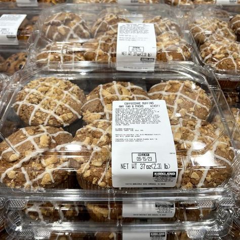 17 Most Underrated Costco Desserts and Bakery Goods | FinanceBuzz Costco Muffin Recipe, Pumpkin Strudel, Costco Desserts, Costco Muffins, Costco Bakery, Walmart Bakery, Blueberry Oat Muffins, Christmas Morning Brunch, Artisan Rolls