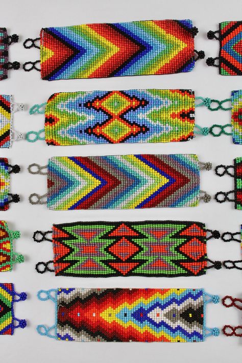 Printable Native American Bead Patterns F9C Indigenous Beading Tutorial, Bead Loom Designs Free Pattern, Beading Patterns Free Native American, Native American Jewelry Diy, Bead Weaving Patterns Free, Indigenous Beading, Bead Loom Kits, Native American Beadwork Patterns, Native Beading