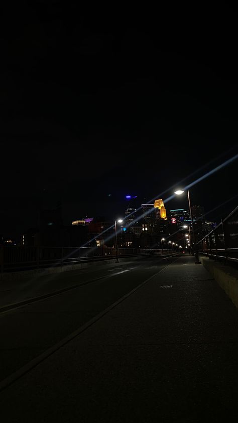 Minneapolis Aesthetic Night, Minneapolis At Night, Minneapolis Aesthetic, Stone Arch Bridge Minneapolis, Minneapolis Apartment, Minneapolis Downtown, Stone Arch Bridge, City View Night, Minneapolis City