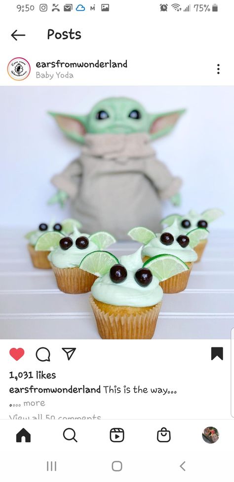 Baby Yoda Cupcakes, Yoda Cake Pops, Yoda Cakes, Grogu Birthday, Yoda Birthday, Yoda Party, Stitch Merchandise, Yoda Cake, Yoda Images