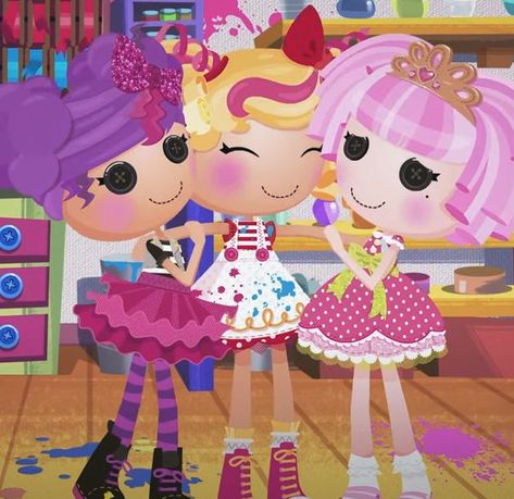 Pfp Twitter, Twitter Girls, Old Kids Shows, Lalaloopsy Dolls, 2000s Cartoons, School Icon, Prep School, She Loves, Cool Stuff