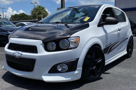 Chevy Sonic Hatchback, Chevrolet Sonic Hatchback, Chevrolet Sail, Chevy Sonic, Chevrolet Sonic, Car Ideas, Rally Car, Chevy, Sonic