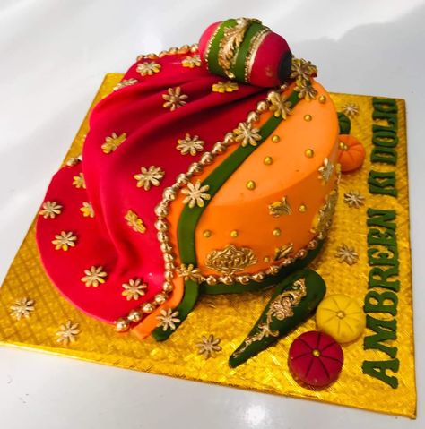 Dholki Cake Design, Mendhi Cake Designs, Mehandi Cake Design, Haldi Ceremony Cake Design, Gaye Holud Cake Design, Mehendi Cake Ideas, Cake For Haldi Ceremony, Haldi Cake Design For Bride, Dholki Cake Ideas