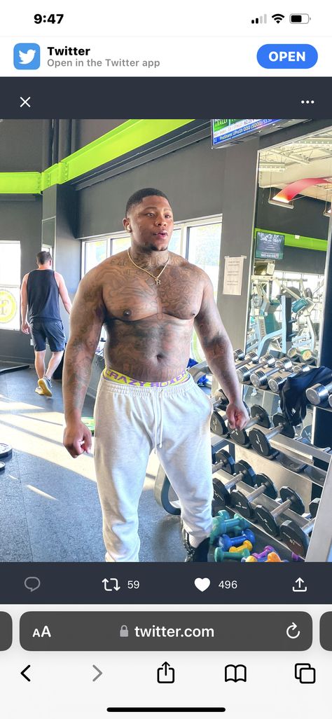 Chubby Black Man, Bear Body Type Men, Thick Black Men, Cute Chubby Guys, Body Weight Ab Workout, Aesthetic Muscle, Stocky Men, Mens Body Types, Chubby Guy