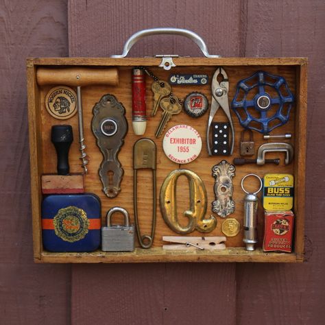 This Other Assemblage item by doreycardinale has 16 favorites from Etsy shoppers. Ships from Salinas, CA. Listed on May 9, 2024 Found Object Art Ideas, Body Moodboard, Found Object Art Assemblages, Tack Box, Box Assemblage, Old Wooden Boxes, Art Assemblage, Object Art, Old Keys