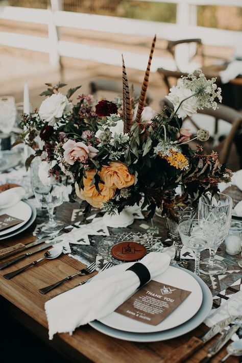 Use This Wedding Reception Table Checklist for Stress-Free Styling | Junebug Weddings Boho Table Setting, Wedding Entertainment Ideas, Sage Green Wedding Colors, Modern Rustic Wedding, Rustic Modern Wedding, Boho Table, Cheap Wedding Venues, Cottage Wedding, Green Wedding Colors