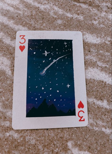 Carta Uno Aesthetic, Painting A Deck Of Cards Ideas, Deck Of Cards Painting Ideas, Easy Star Painting, Playing Card Painting Ideas Aesthetic, Things To Paint On Playing Cards, Painting Deck Of Cards Ideas, Painting On Playing Cards Ideas, Painting Playing Cards Ideas Easy