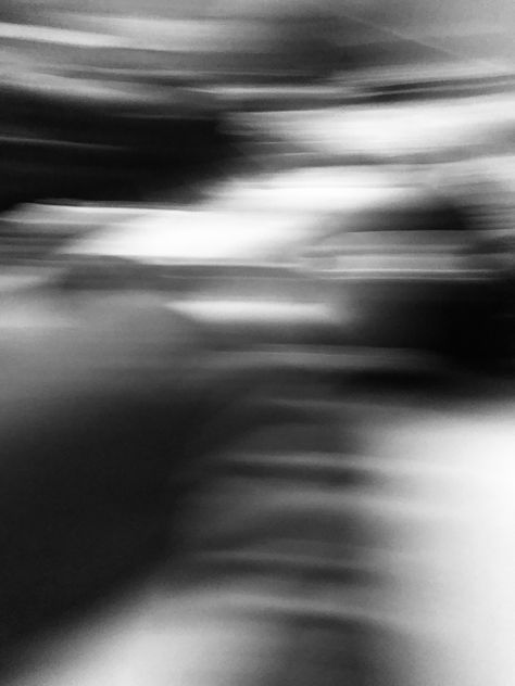 Motion Blur Photography, Movement Photography, Blur Photography, Blur Photo, Texture Photography, Motion Blur, Aesthetic Movement, Black And White Background, Blurred Background