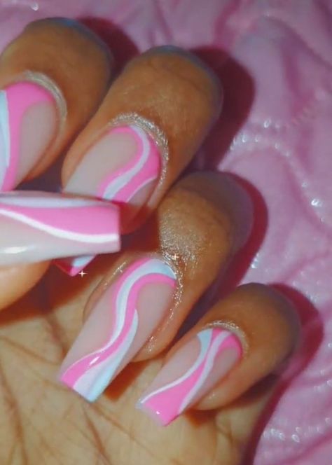 Light Pink Swirl Nails, White Nails With Pink Designs, Pink And White Swirl Nails, Rose Pink Nails, Naked Nails, Line Nail Designs, Chloe Nails, Florida Nails, Swirl Nails