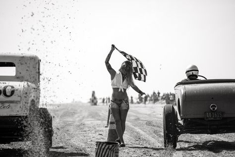 trog nj vintage race flag girl by brian thorpe Flag Girl Racing, Race Flag, Vintage Auto's, Racing Flag, Wildwood Nj, Racing Girl, Dream Machine, Rockabilly Fashion, Girl Fits