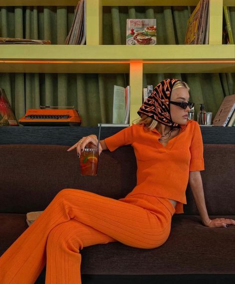 anyabourbon Headscarf Outfit, Style Roots, Cottagecore Vibes, Look Summer, Mode Hippie, Orange Outfit, Money Aesthetic, Pretty Clothes, Fashion Victim