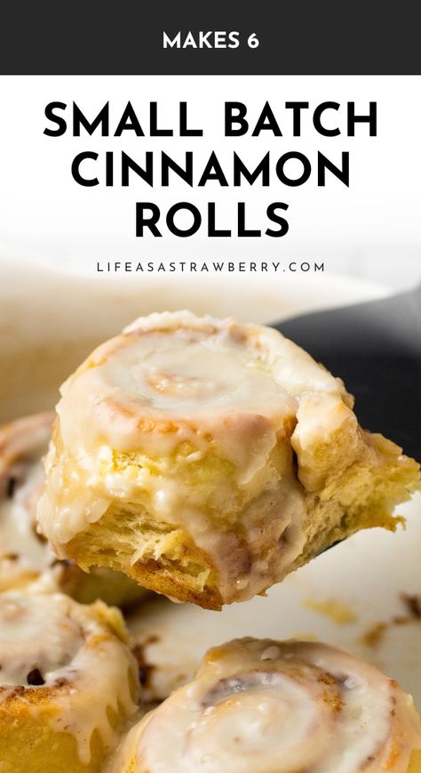 This easy cinnamon roll recipe makes just 6 rolls - perfect for a small group or baking for two! Ready from scratch in just a few hours. Perfect for holiday brunch or breakfast on Christmas, Thanksgiving, or birthdays! Cinnamon Buns Small Batch, Small Batch Cinnamon Rolls, Easy Cinnamon Roll Recipe, Easy Cinnamon Rolls Recipe, Cinnamon Roll Recipe, Artisan Bread Recipes, Family Breakfast, Homemade Dough, Holiday Brunch