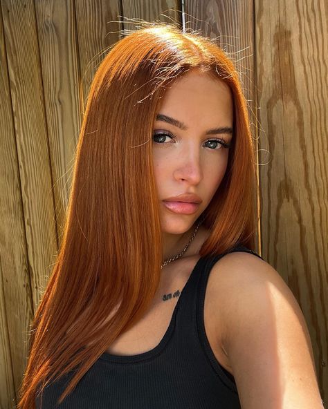 Follow me on Instagram for more beauty inspiration! Rusty Hair Color, Copper Hair Inspiration, Copper Straight Hair, Copper Hair Tan Skin, Toned Red Hair, Ginger Straight Hair, Straight Red Hair, Copper Red Hair, Wow Hair Products