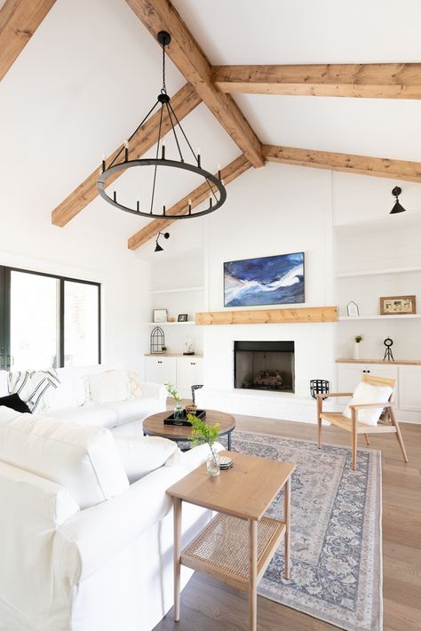 Beautiful Homes of Instagram: New-construction Modern Farmhouse - Home Bunch Interior Design Ideas Interior Wood Beams, Minwax Weathered Oak, Minwax Special Walnut, Stained Wood Beams, Stained Beam, Ideas Decoracion Salon, Beams Living Room, Vaulted Ceiling Living Room, Fireplace Beam