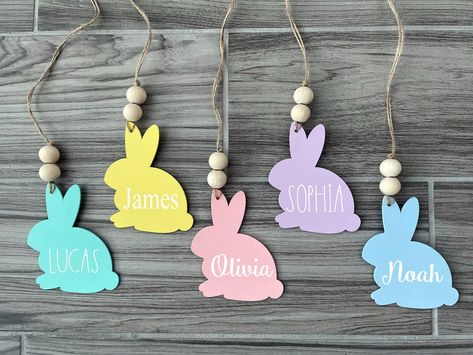 Easter Wood Projects, Dollar Tree Easter Basket, Basket Tags, Easter Bunny Basket, Easter Basket Ideas, Easter Craft Decorations, Personalized Easter Bunny, Easter Basket Tags, Easter Tags