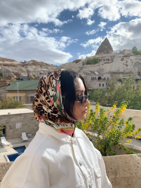 silk, aesthetic, summer, 2021, scarf, hijab, pink, Turkey, Cappadocia Cappadocia Outfit, Turkey Outfits, Trip To Turkey, Cave Hotel, Turkey Photos, Cappadocia Turkey, Turkey Travel, Pink Silk, Look Fashion