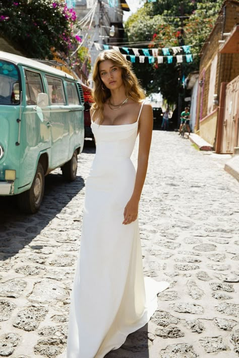 Sleek Wedding Dress, Slip Wedding Dress, Plain Wedding Dress, Minimal Wedding Dress, Spaghetti Strap Wedding Dress, Classy Wedding Dress, Minimalist Wedding Dresses, Silk Wedding Dress, Wedding Dresses With Straps