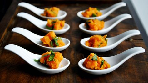 Sweet Potato Chaat Bites Indian Amuse Bouche, Potato Chaat, Sweet Potato Juice, Tapas Dinner, Green Chilli Sauce, Dried Mangoes, Tasting Party, Indian Recipes, South Asian