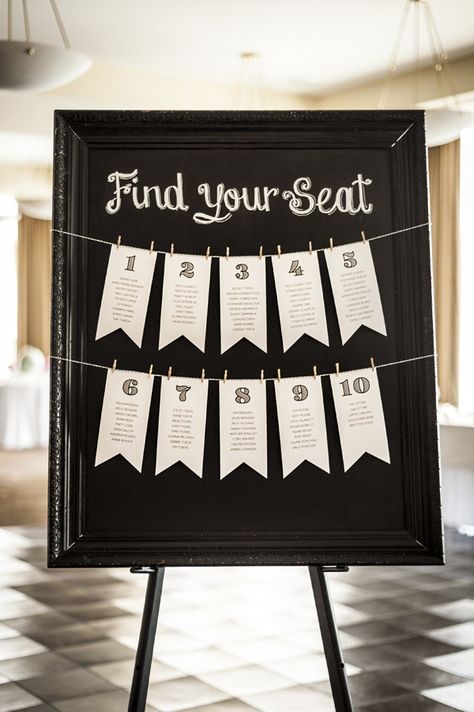 Wedding Ideas Vintage, Plan Black, Find Your Seat, Wedding Photo Gallery, Black Invitation, Wedding Inspiration Board, Ideas Vintage, Seating Plan, Seating Chart Wedding